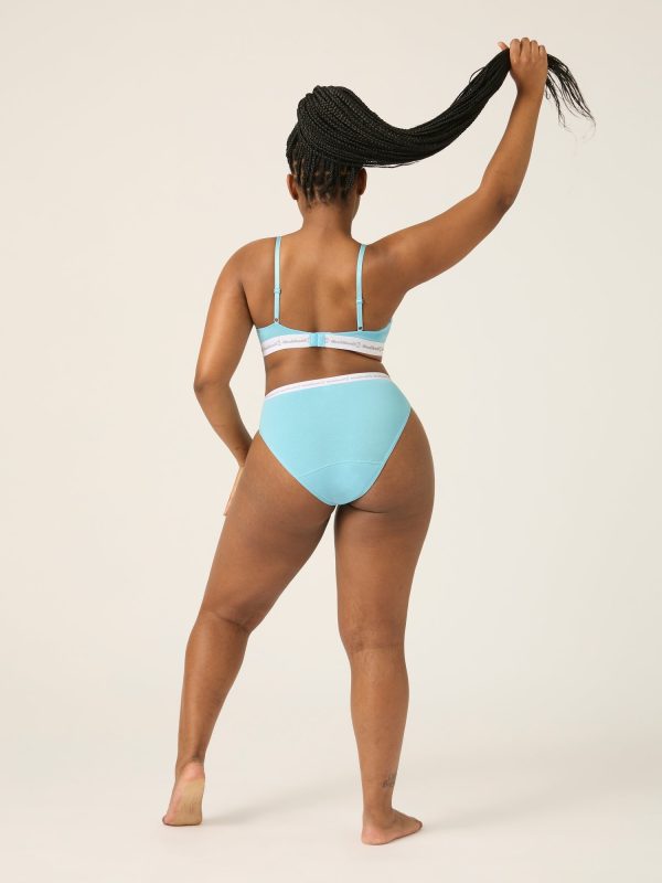 Basic Triangle Bralette Air Blue Online - Image 5