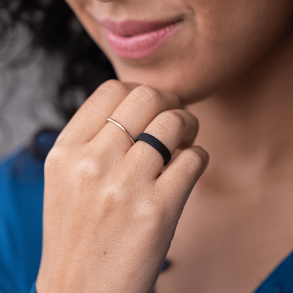 Infinity Thin Silicone Ring - Obsidian Sale - Image 4