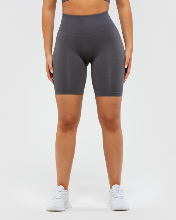 Define Scrunch Seamless Cycling Shorts | Graphite Discount - Image 4